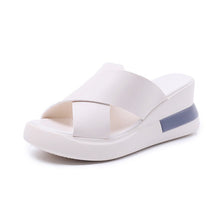 Afbeelding in Gallery-weergave laden, Damespantoffels en sandalen met open teen en vismond