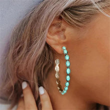 Afbeelding in Gallery-weergave laden, Vintage C-vormige Turquoise hoepel oorbellen