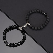 Afbeelding in Gallery-weergave laden, Kralenarmbanden met magnetische hartvorm