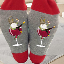 Afbeelding in Gallery-weergave laden, Gnome wijnglas Unisex Crew sokken