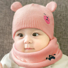 Afbeelding in Gallery-weergave laden, Set babymutsjes en sjaals
