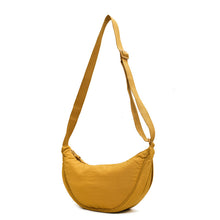 Afbeelding in Gallery-weergave laden, Crossbodytas met halve maan