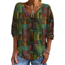 Afbeelding in Gallery-weergave laden, T-shirt met etnische print