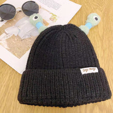 Afbeelding in Gallery-weergave laden, 🐸Winter ouder-kind schattige gloeiende kleine monster gebreide muts