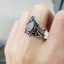 Afbeelding in Gallery-weergave laden, Vintage Maansteen Ring