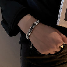 Afbeelding in Gallery-weergave laden, Cubaanse armband van titanium
