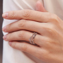 Afbeelding in Gallery-weergave laden, Elegante Eenvoudige Slingerring