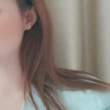 Afbeelding in Gallery-weergave laden, Strass Butterfly Dangle Hoop Stud Oorbellen