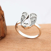 Afbeelding in Gallery-weergave laden, Sterling zilveren ring met engelen hart