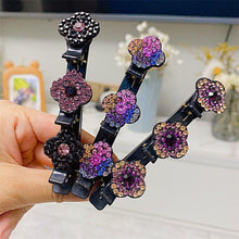 Afbeelding in Gallery-weergave laden, Haarclip met drie bloemen aan de zijkant