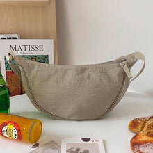 Afbeelding in Gallery-weergave laden, Crossbodytas met halve maan