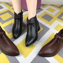 Afbeelding in Gallery-weergave laden, Damesmode echt lederen schoenen met hoge hakken