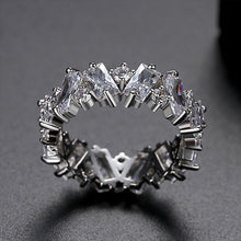 Afbeelding in Gallery-weergave laden, Ring met regenboog zirkoon