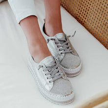 Afbeelding in Gallery-weergave laden, Diamond zilveren leren sneakers
