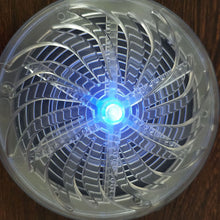 Afbeelding in Gallery-weergave laden, Insectenzapper op zonne-energie
