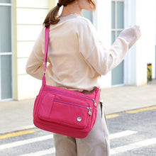 Afbeelding in Gallery-weergave laden, Waterproof Nylon Shoulder Bag