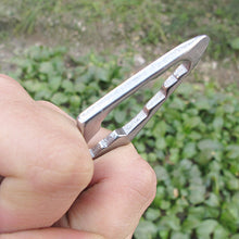 Afbeelding in Gallery-weergave laden, Outdoor multifunctionele sleutelhanger