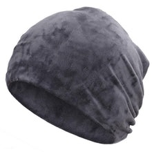 Afbeelding in Gallery-weergave laden, Zachte winter muts met strass steentjes