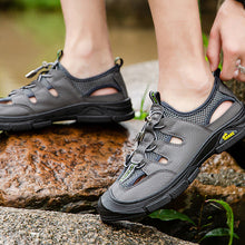 Afbeelding in Gallery-weergave laden, Deodorant-deodorant shoes for men with soft soles