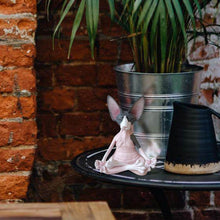 Afbeelding in Gallery-weergave laden, Sphynx Kat Yoga Standbeeld