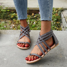 Afbeelding in Gallery-weergave laden, Platte zomersandalen met gekruiste bandjes en rits