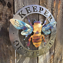 Afbeelding in Gallery-weergave laden, Pre-Sale>>Keeper of the Bees Metal Art