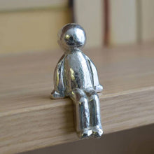 Afbeelding in Gallery-weergave laden, Family Member Keepsake Sculpture