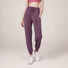 Afbeelding in Gallery-weergave laden, High Waist Jogger