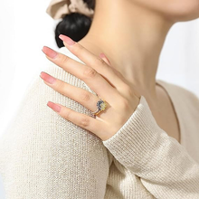 Afbeelding in Gallery-weergave laden, Celestial sun & moon ring