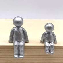 Afbeelding in Gallery-weergave laden, Family Member Keepsake Sculpture