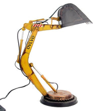 Afbeelding in Gallery-weergave laden, Digger Bureaulamp Unieke Tafellamp LED
