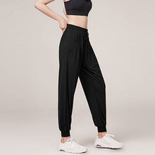 Afbeelding in Gallery-weergave laden, High Waist Jogger