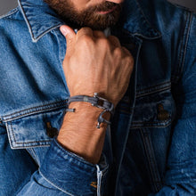 Afbeelding in Gallery-weergave laden, U-vormige gesp nylon gevlochten armband