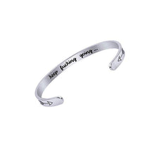 Afbeelding in Gallery-weergave laden, Innerlijke gegraveerde inspirerende manchet armband Bangle