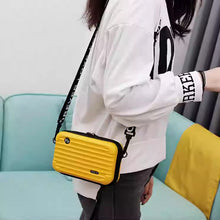 Afbeelding in Gallery-weergave laden, Crossbody-tas voor mini-koffers