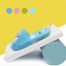 Afbeelding in Gallery-weergave laden, LED Happy Slippers For Children