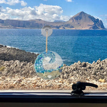 Afbeelding in Gallery-weergave laden, 🌊Zeeglas suncatcher - oceaan verpletterende golf strandornament