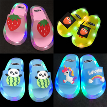 Afbeelding in Gallery-weergave laden, LED Happy Slippers For Children