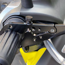 Afbeelding in Gallery-weergave laden, Universal Motorcycle Cruise Control Throttle Lock Assist