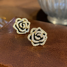 Afbeelding in Gallery-weergave laden, Vintage Elegante Camelia Oorbellen