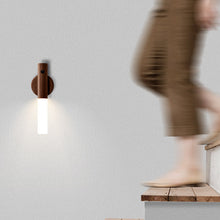 Afbeelding in Gallery-weergave laden, 360° draaibare houten LED-wandlamp