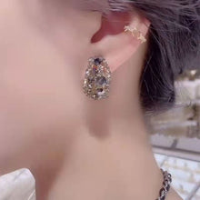 Afbeelding in Gallery-weergave laden, Glitter oorbellen met volledige strass-uitsparing