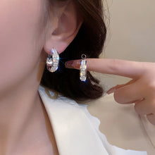 Afbeelding in Gallery-weergave laden, Sparkle kleine oorringen