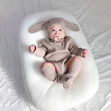 Afbeelding in Gallery-weergave laden, Bunny oren babybody met lange mouwen