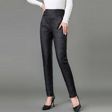 Afbeelding in Gallery-weergave laden, Lichte donzen broek met hoge taille