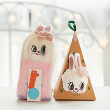 Afbeelding in Gallery-weergave laden, Zachte warme sokken van koraalfleece met kerstthema (4 paar)