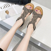 Afbeelding in Gallery-weergave laden, Antislip sandalen met zachte zool en sleehak