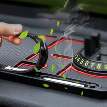Afbeelding in Gallery-weergave laden, 4-in-1 non-Slip telefoon onderlegger voor auto