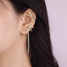 Afbeelding in Gallery-weergave laden, Rhinestone Swallow Ear Hanging