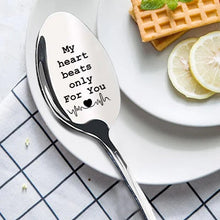 Afbeelding in Gallery-weergave laden, 'Love You More' Gegraveerde Lepel